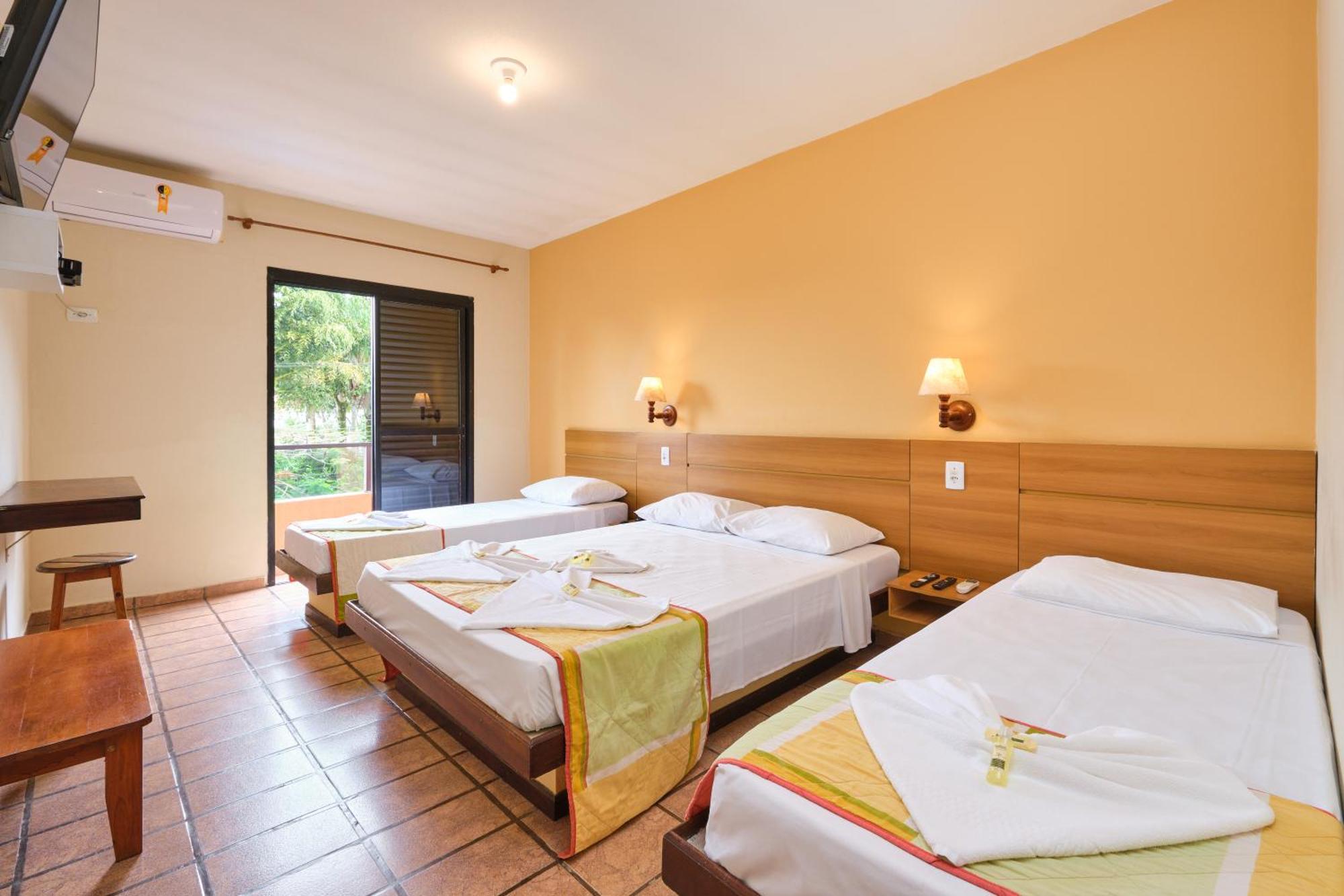 Hotel Ponta Das Toninhas Убатуба Екстериор снимка