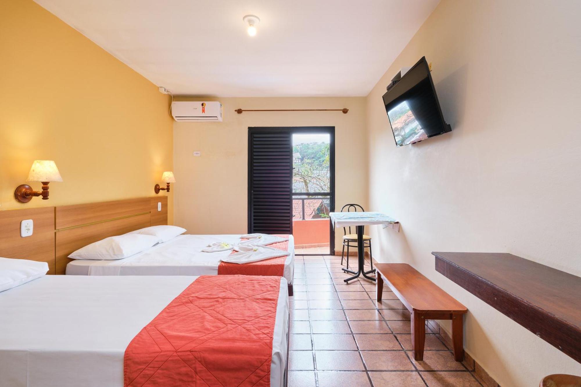 Hotel Ponta Das Toninhas Убатуба Екстериор снимка